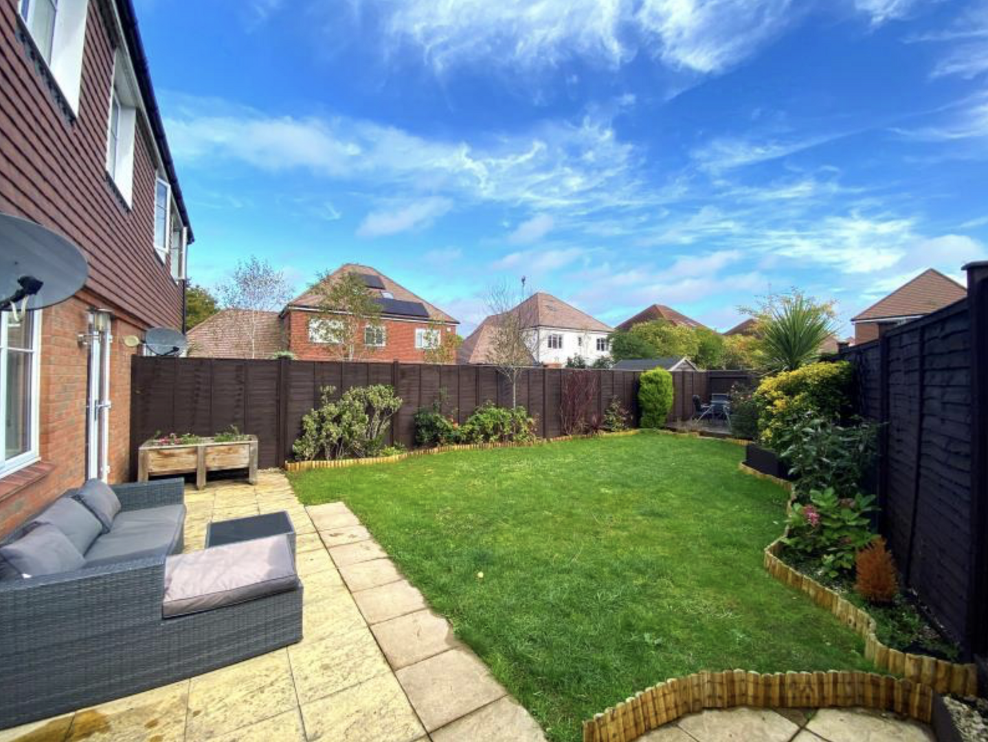 Moorhen Close, Blackwater, Camberley